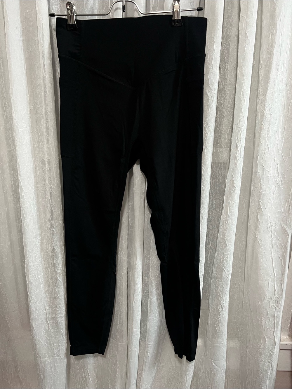 HALARA Black High-Rise Active Leggings Booty-Lift & Butt Cinch